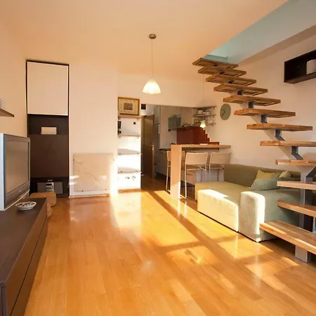 Argola Apartment *